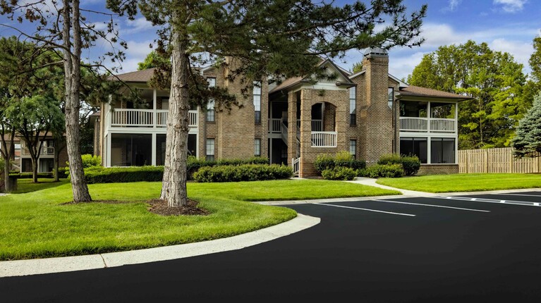 Beautifully Landscaped Grounds and Convenient Parking